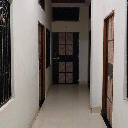 Mangalam Gold Guest House Varanasi Ngoại thất bức ảnh